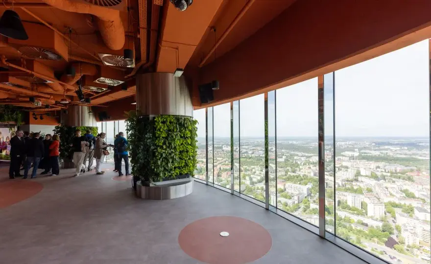Sky Tower Wrocław - Taras widokowy. Czy warto?