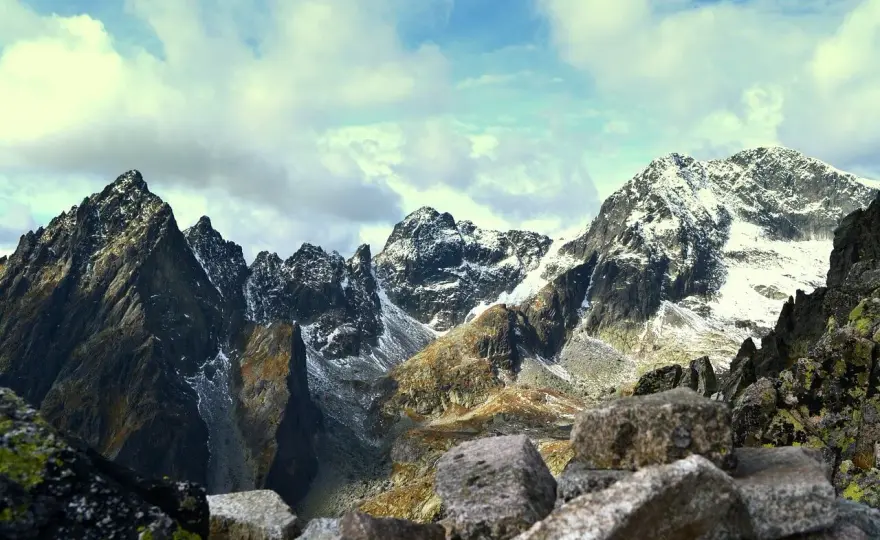 Tatry - najwyższe szczyty. Jak wybrać swój i zdobyć bezpiecznie?
