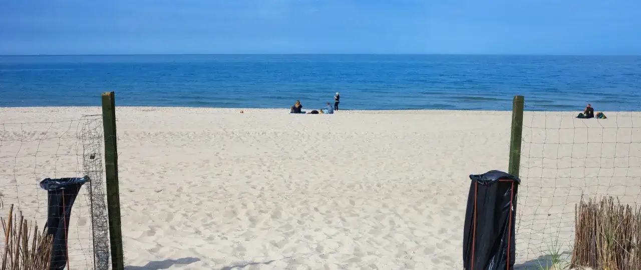 Plaża we Władysławowie, idealne miejsce na rodzinne wakacje. Władysławowo atrakcje dla dzieci to nie tylko piasek i morze, ale też mnóstwo zabawy.